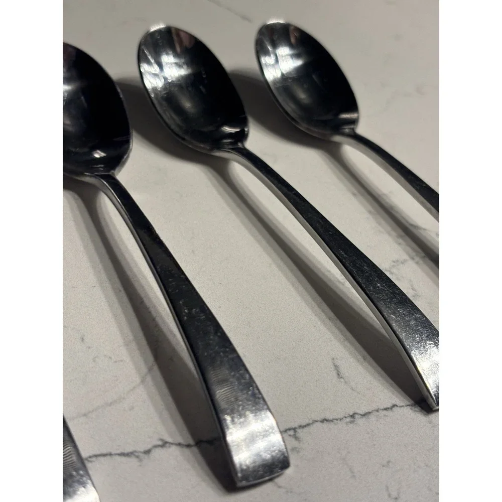 Walco Stainless Steel Modernaire Teaspoons 6 1/8 Inches Set of Four